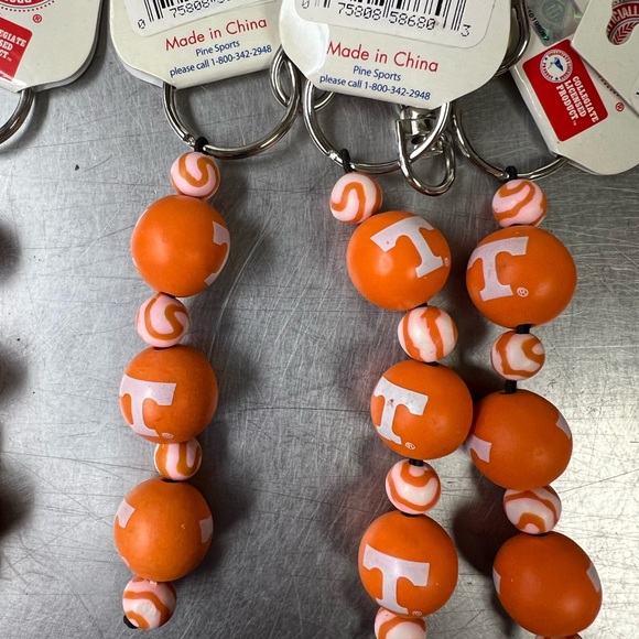 COPY - Set of 7 Tennessee Vols Handmade Clay Beads Keychains NWT - Picture 3 of 4